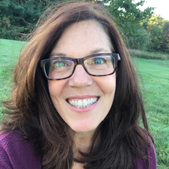 Meet your Posher, Jeanne - Picture 1 of 1